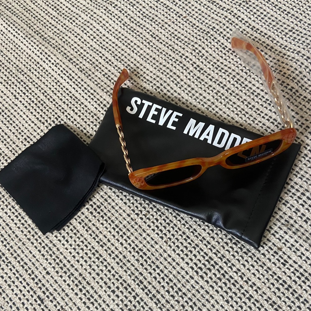 Steve Madden Orange Tortoise Sunglasses - BRAND NEW